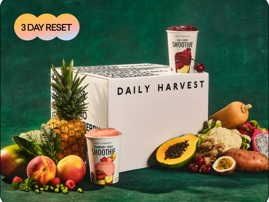 Detox Box with fruits and vegetables.