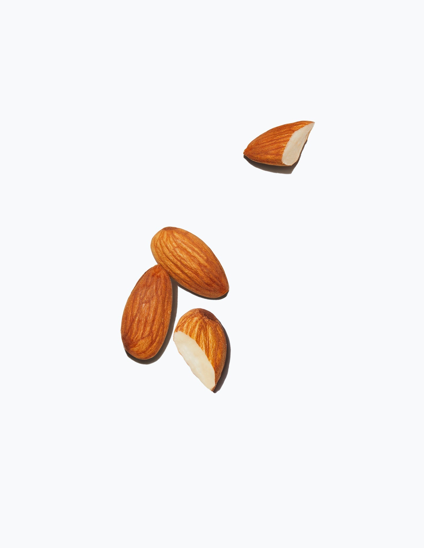 4 almonds